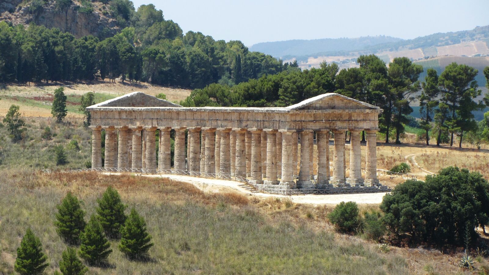 Canon PowerShot SX220 HS sample photo. Sicily, segesta, temple photography