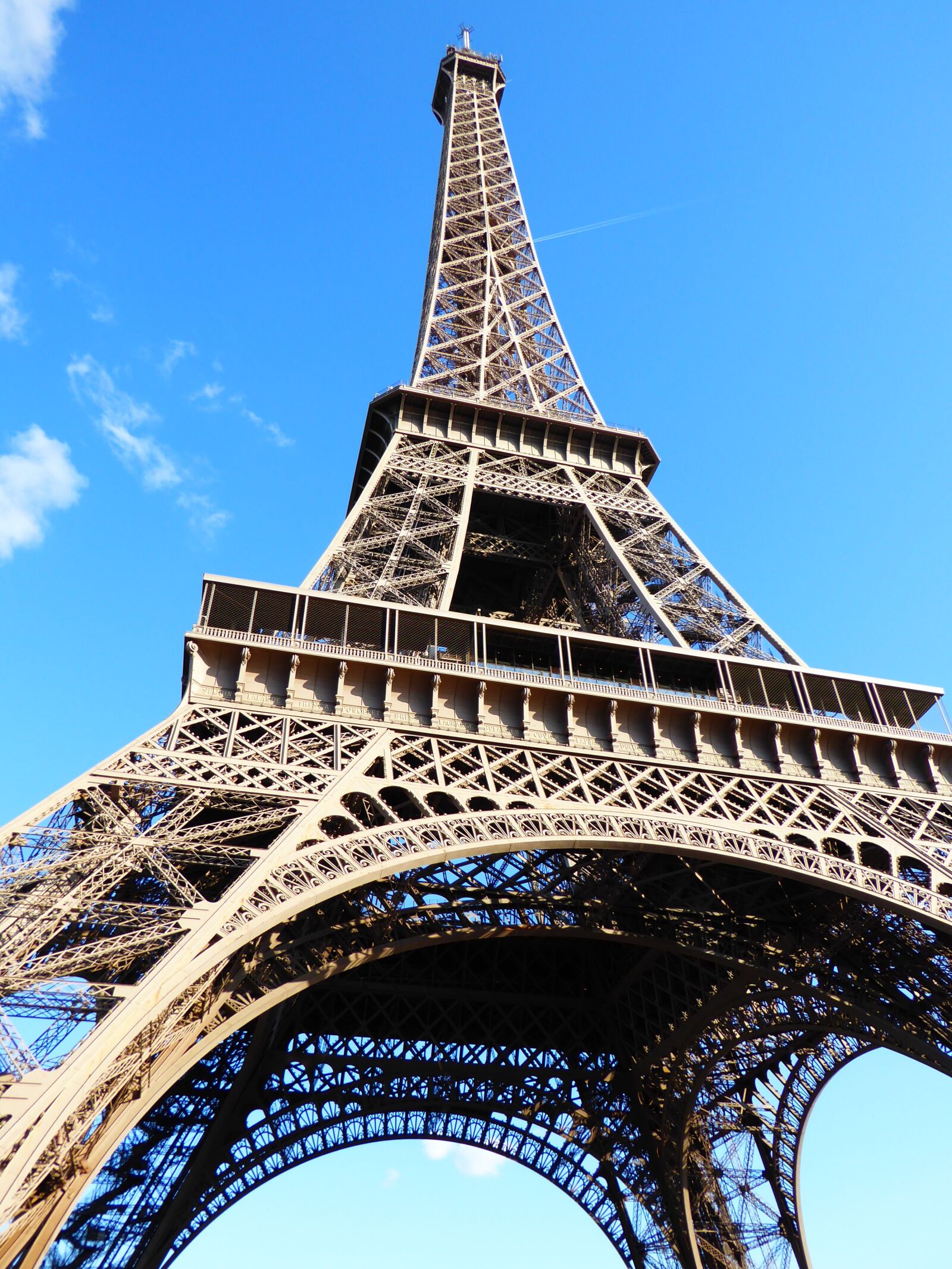 Panasonic Lumix DMC-ZS50 (Lumix DMC-TZ70) sample photo. Tower, eiffel, paris photography