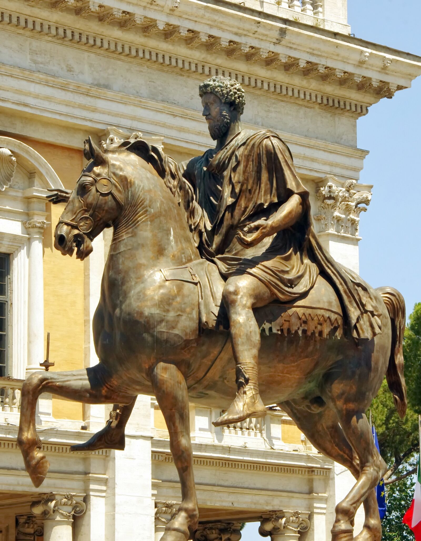 Pentax K-5 sample photo. Rome, statue, jumper photography