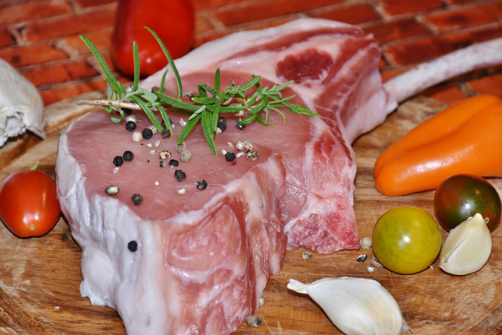 Nikon D7200 sample photo. Meat, pig, pig back photography