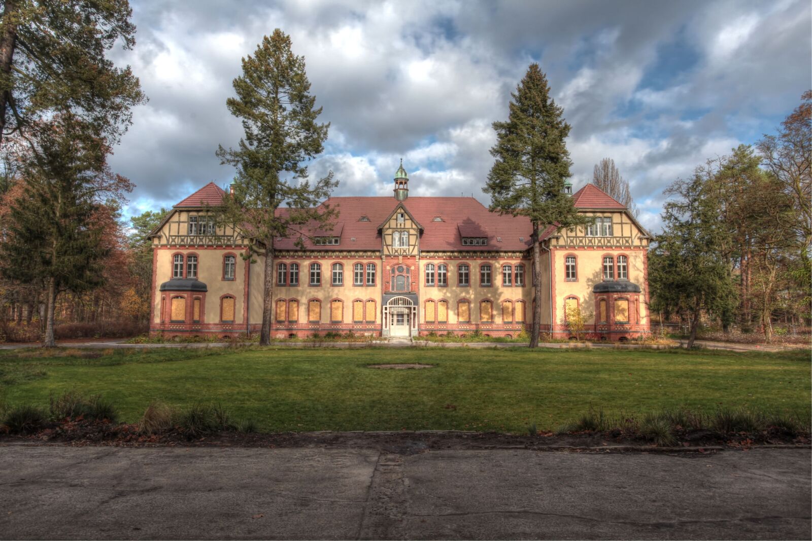 Canon EOS 5D Mark II sample photo. Lost, places, abandoned photography