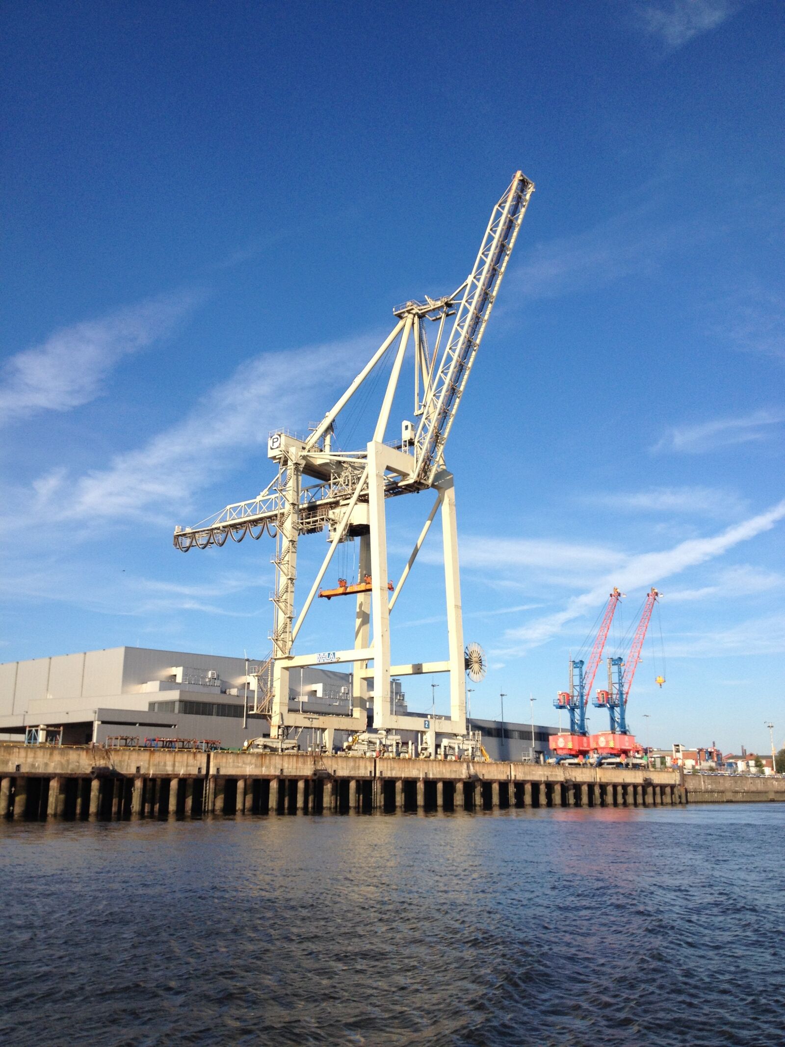 iPhone 4S back camera 4.28mm f/2.4 sample photo. Hamburg, port, water photography