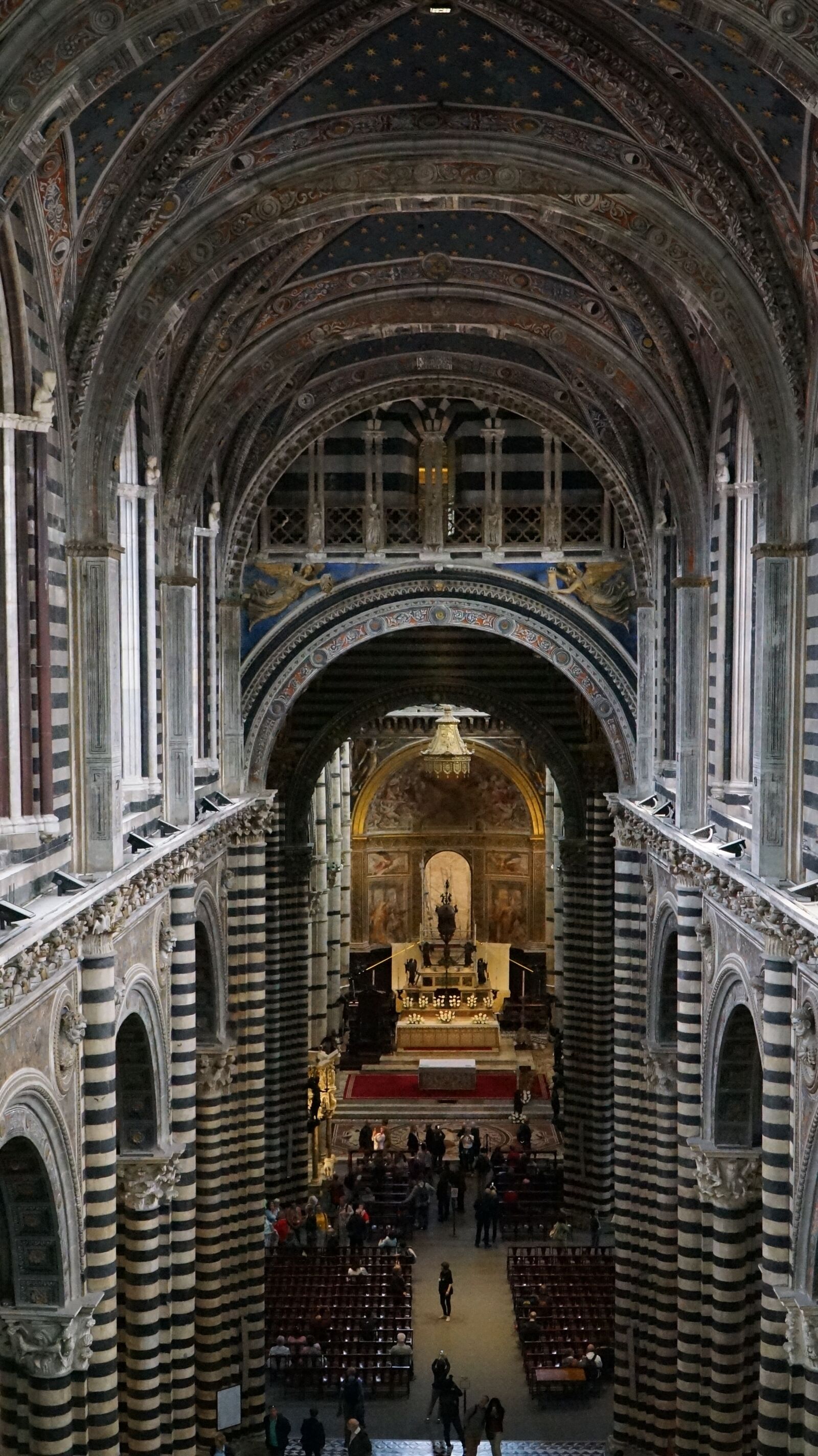 Sony E PZ 18-105mm F4 G OSS sample photo. Siena, italy, cathedral photography