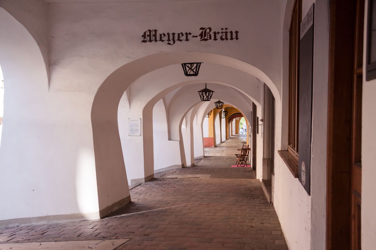 Canon EF-S 17-85mm F4-5.6 IS USM sample photo. Arches, gang, wasserburg photography