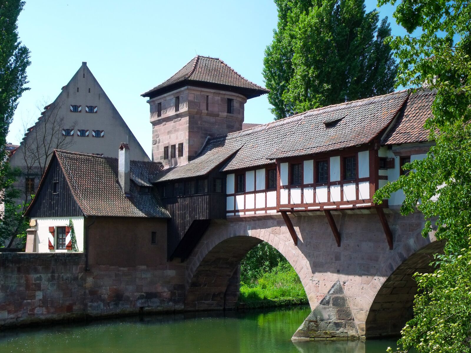 Fujifilm FinePix S1500 sample photo. Nuernberg, hangman's bridge, historic photography