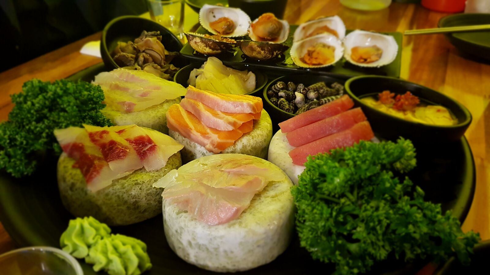 Samsung Galaxy S8+ sample photo. Food, dining, dinner photography