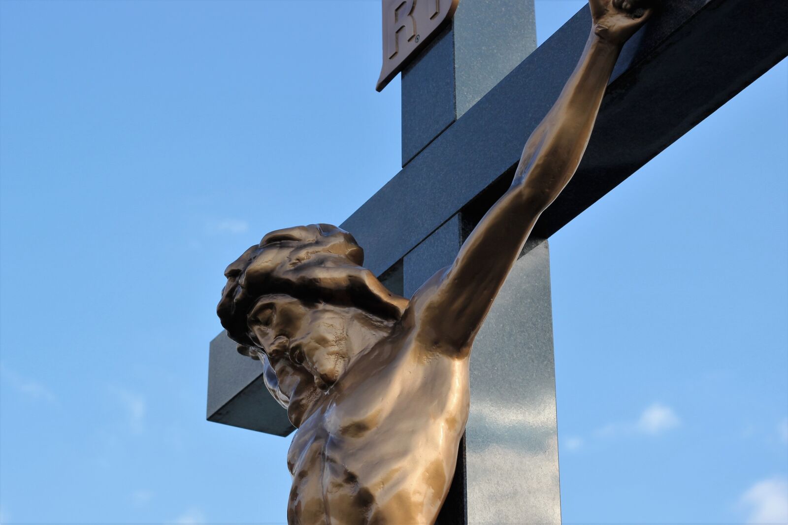Canon EOS 550D (EOS Rebel T2i / EOS Kiss X4) sample photo. Jesus christ, cross, religion photography