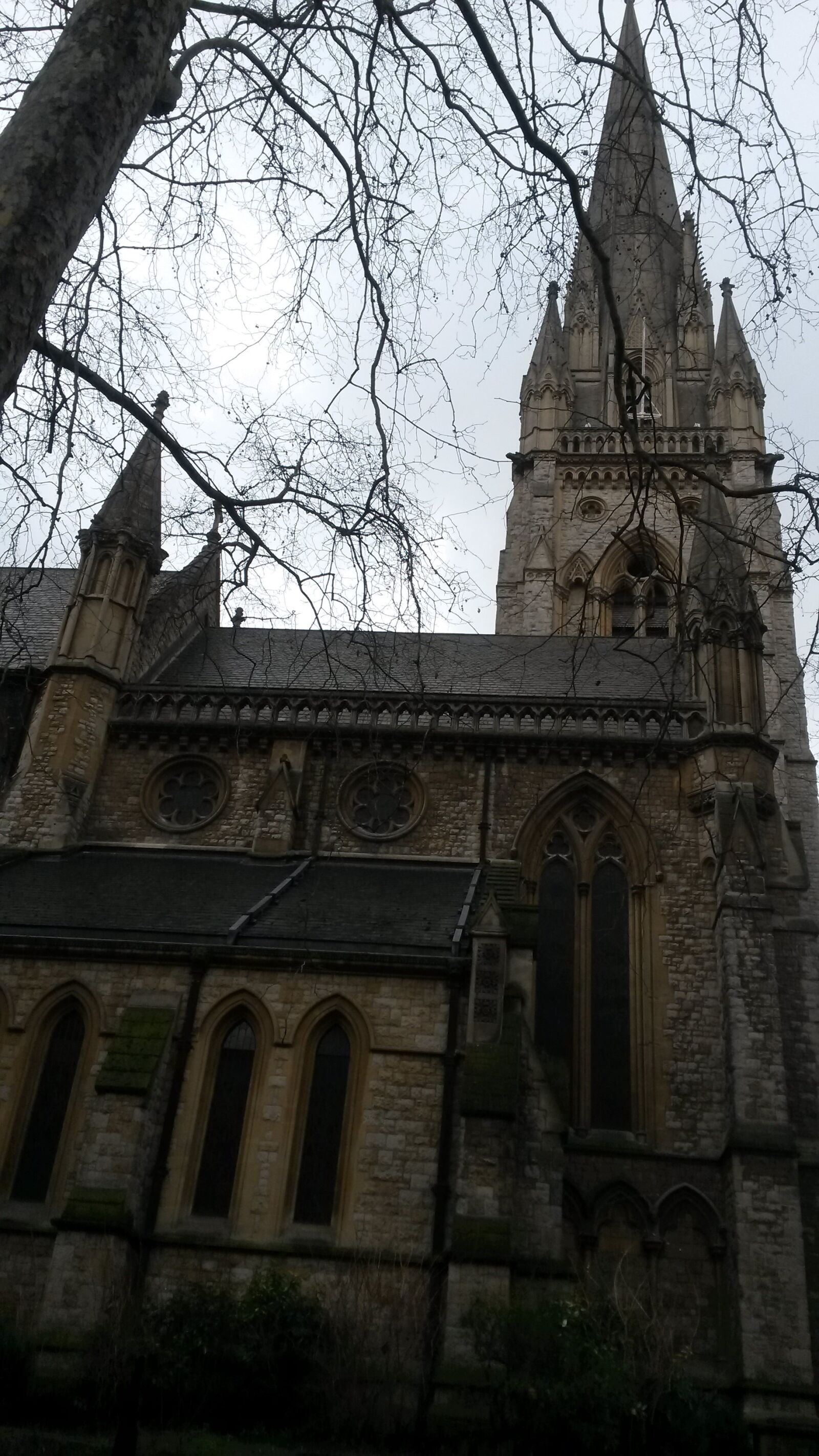 Samsung Galaxy S4 Mini sample photo. Kensington, church, london photography