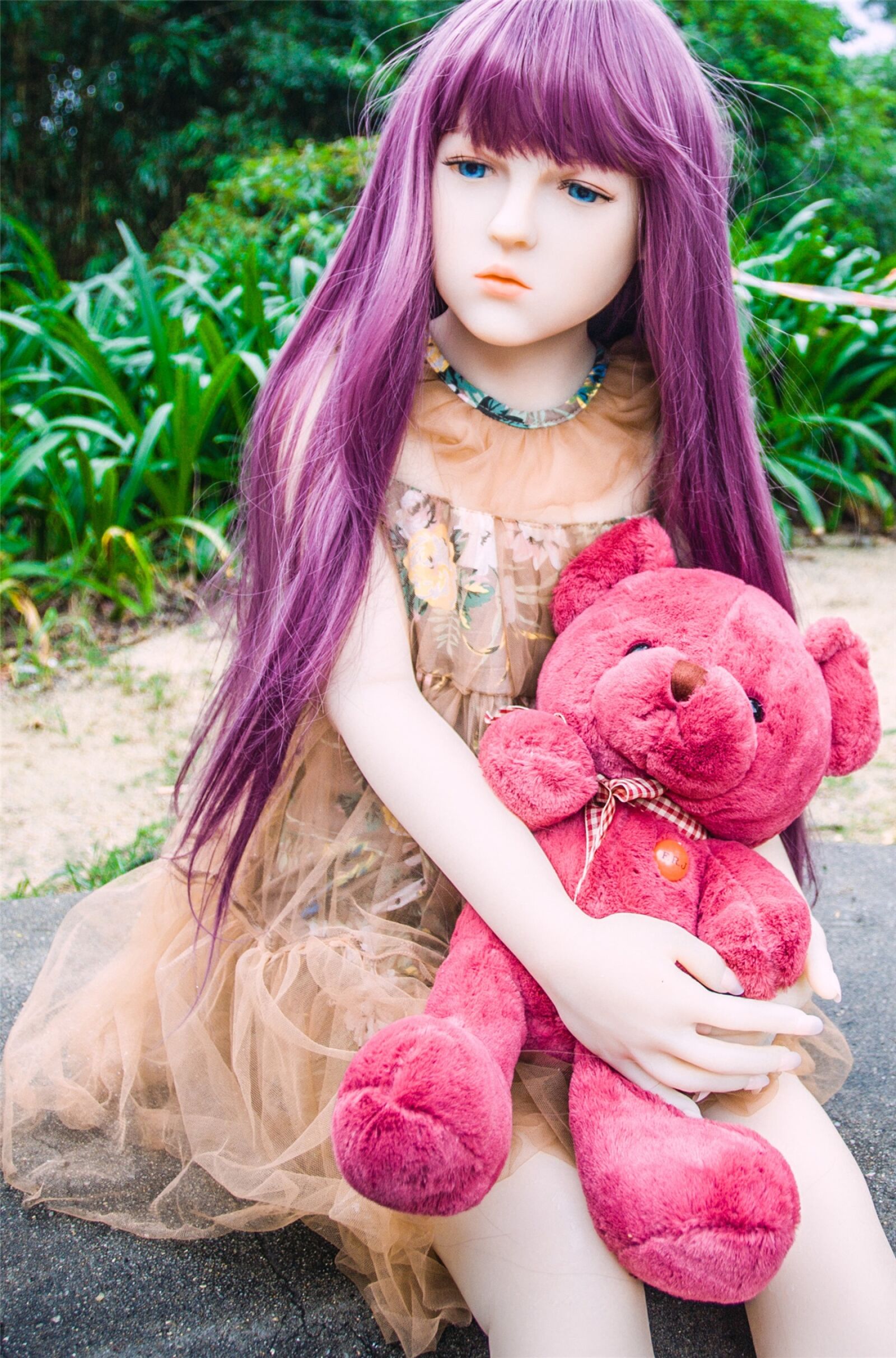 Canon EOS 6D + Canon EF 17-40mm F4L USM sample photo. Doll, looks real, toy photography