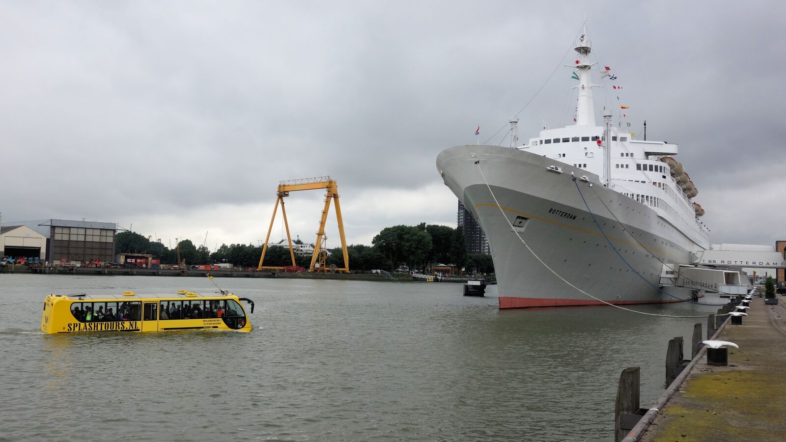 Sony Cyber-shot DSC-RX100 sample photo. Ss rotterdam, cruise ship photography
