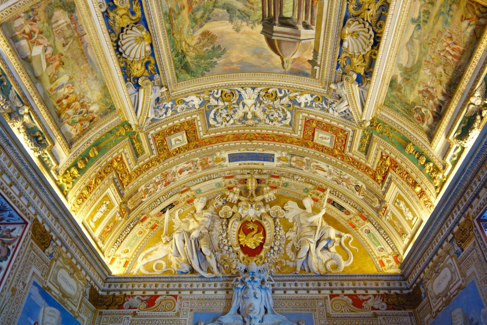 Sony Cyber-shot DSC-RX100 sample photo. Painting, ceiling painting, religion photography