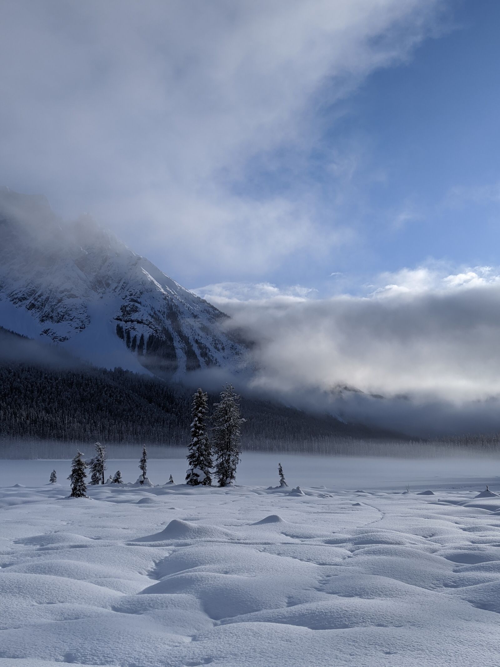 Google Pixel 3 sample photo. Emerald lake, snow, nature photography