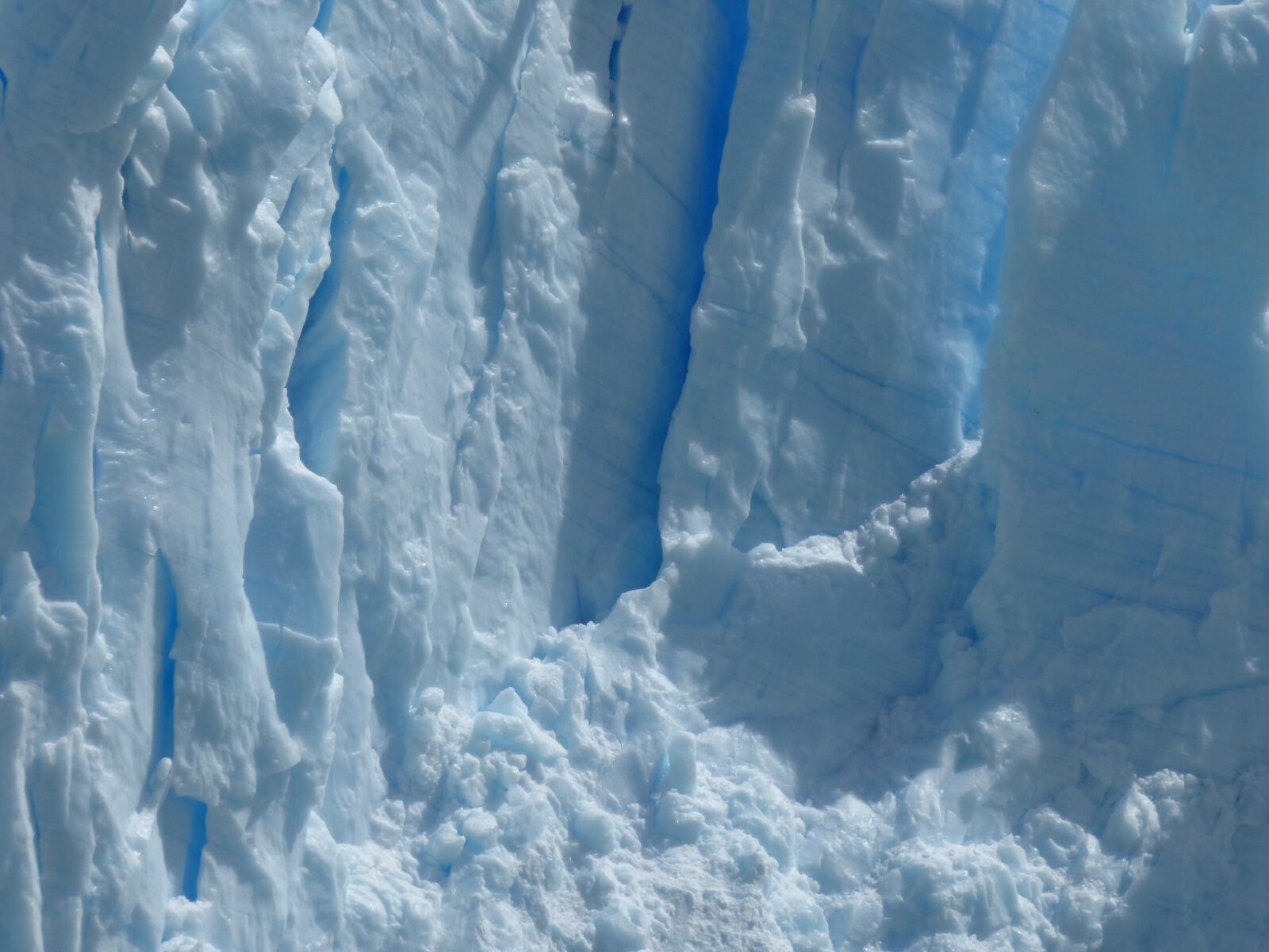 Panasonic Lumix DMC-FZ70 sample photo. Perito moreno glacier, ice photography