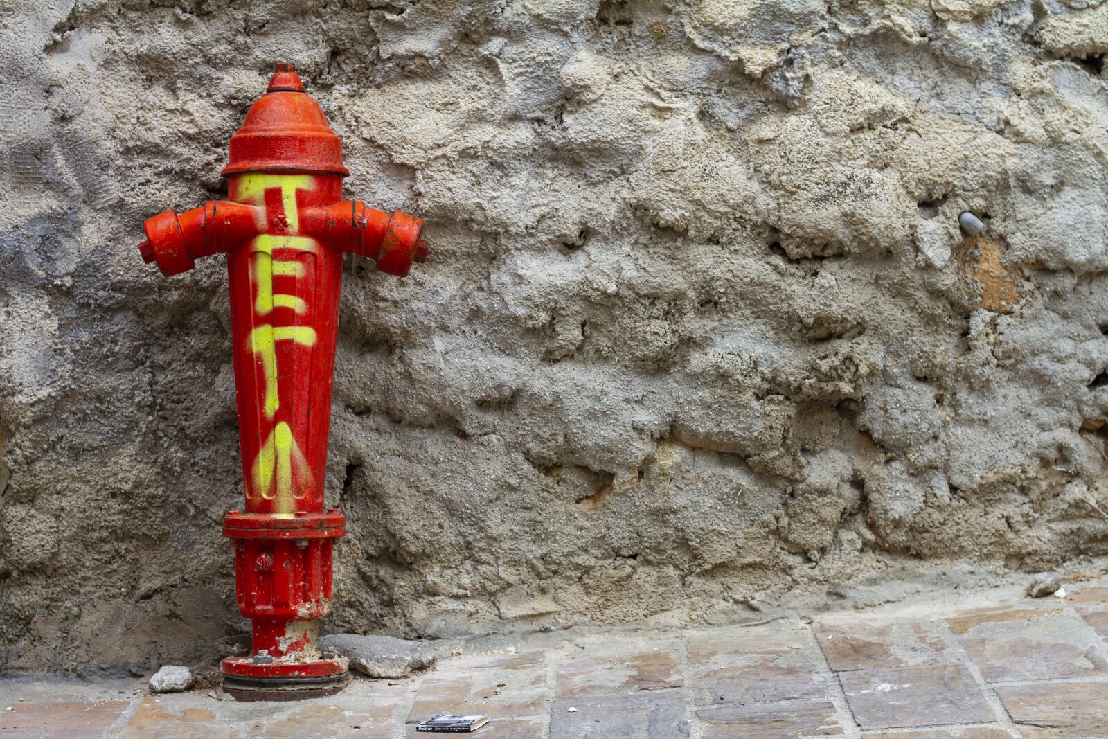 Canon EOS 7D + Canon EF 50mm F1.8 STM sample photo. Urban, street, city photography