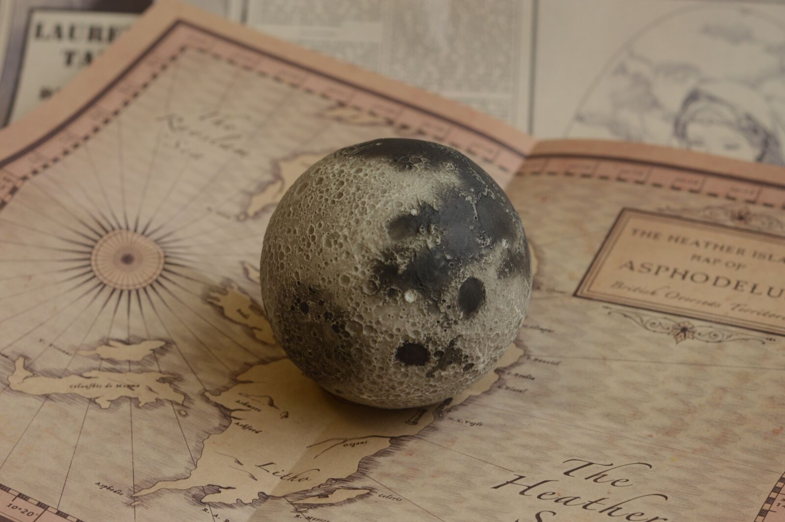 Nikon D3200 sample photo. Paper, moon, retro photography