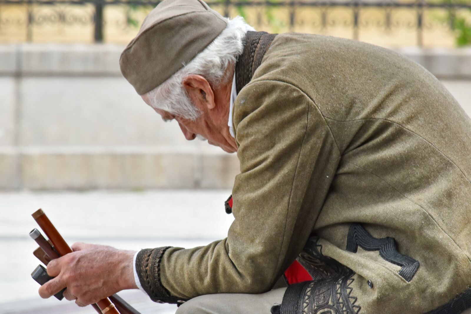 Nikon D5500 sample photo. Folk, music, traditional, elderly photography