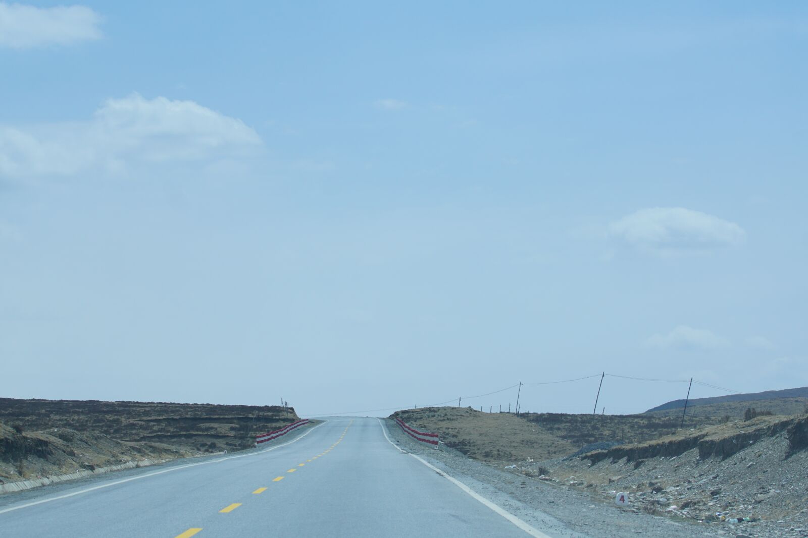 Sony a6000 + Sony FE 70-200mm F4 G OSS sample photo. White cloud, prairie, qinghai photography