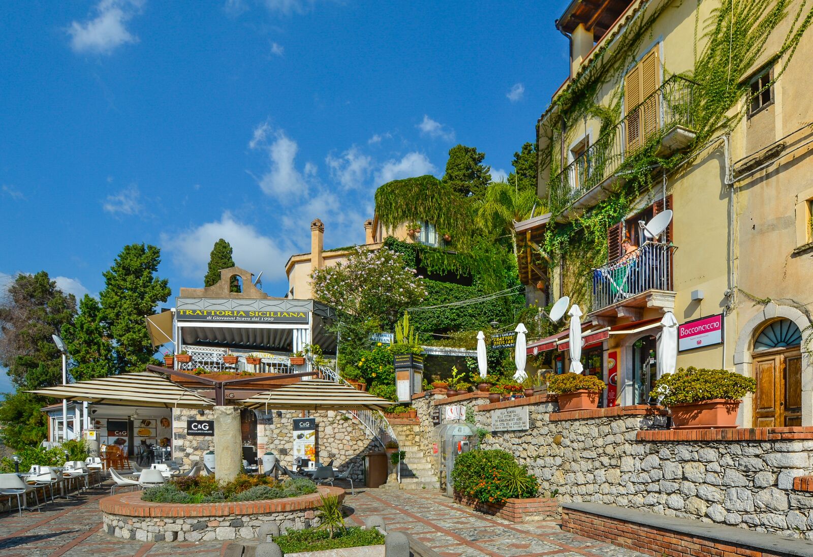 Nikon D5200 sample photo. Sicily, ironing, ivy photography
