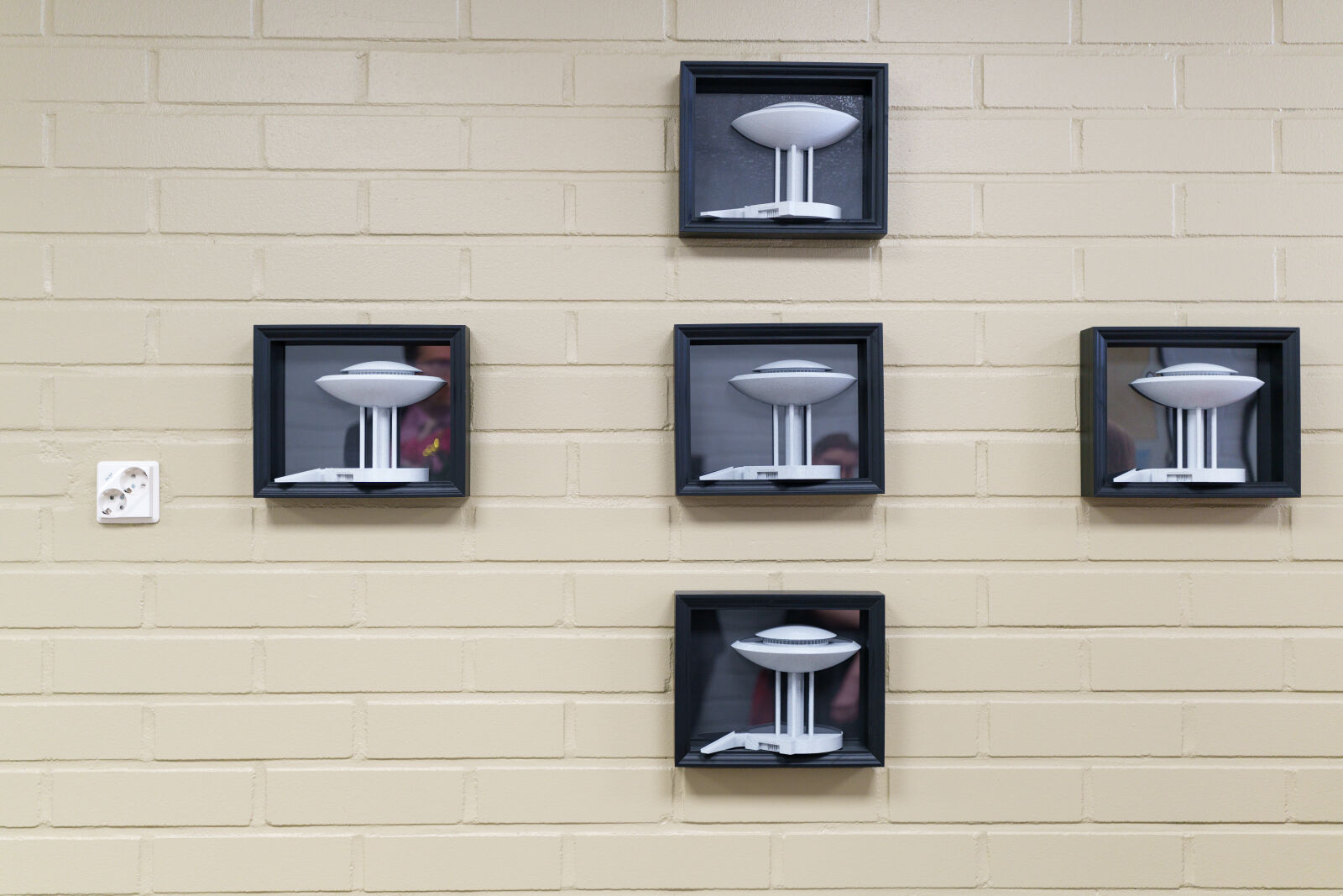 Sony a7R V sample photo. Souvenir wall photography