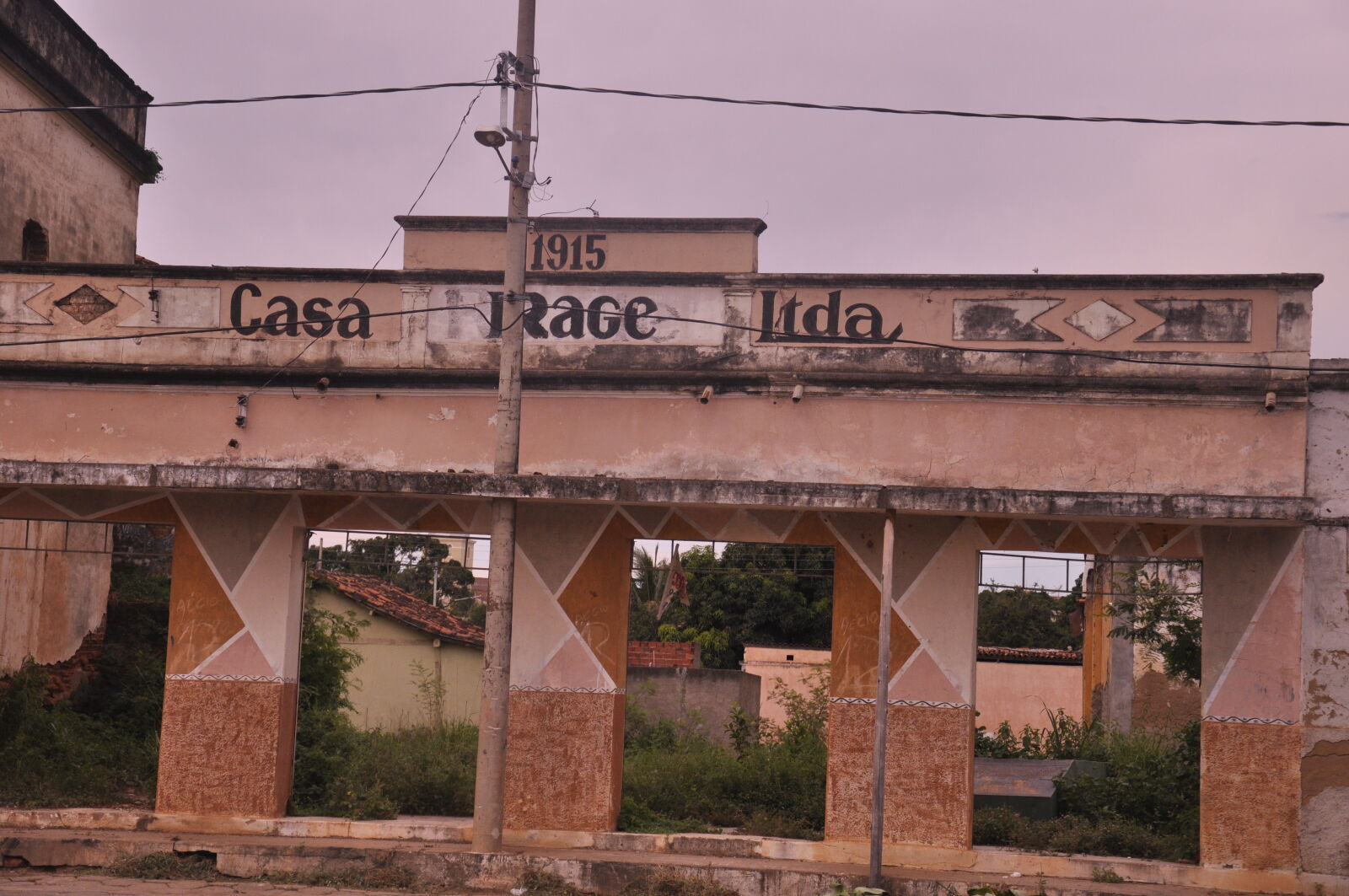 Nikon D90 sample photo. Aracuai, brasil, brazil, building photography