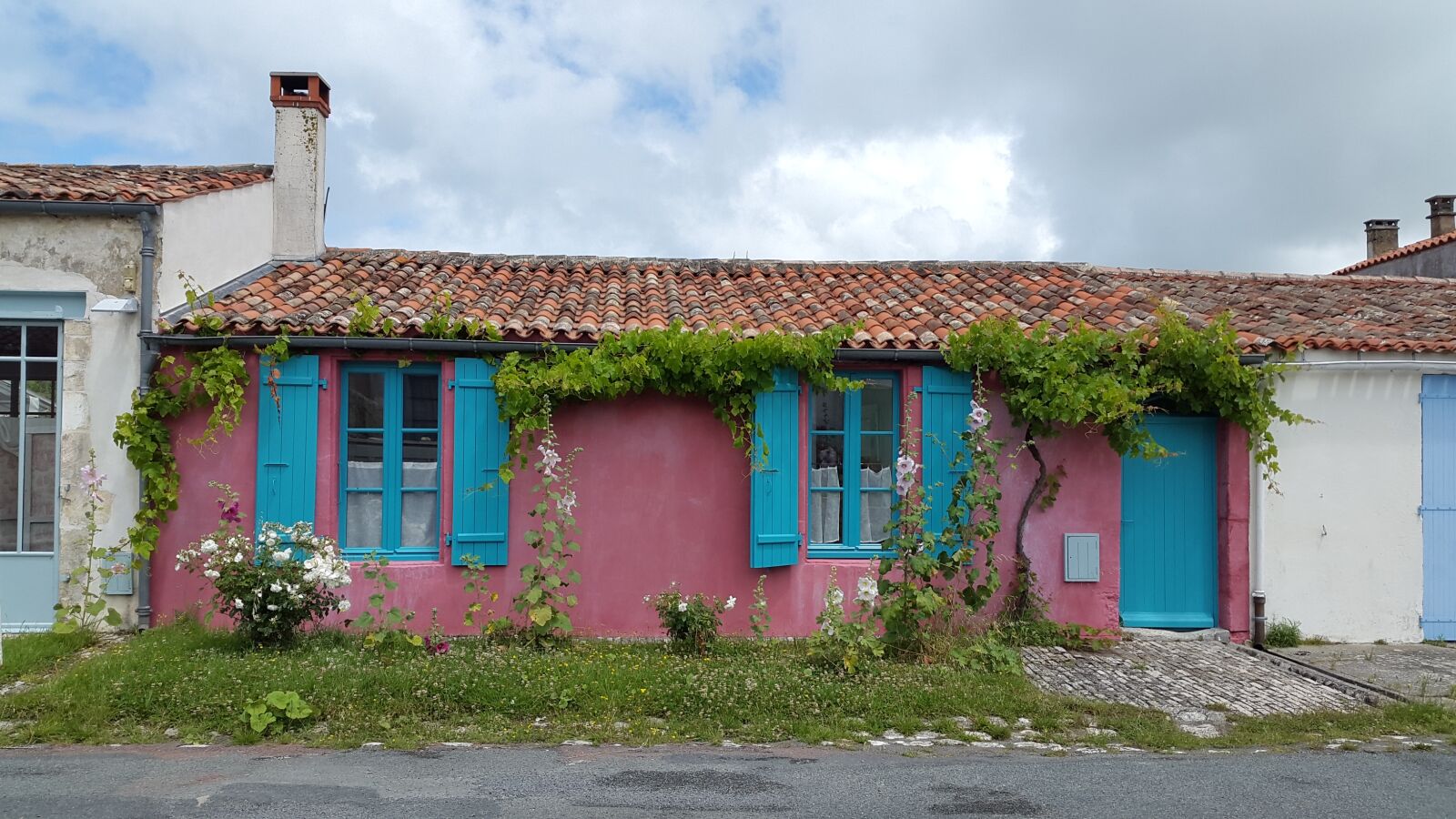 Samsung Galaxy Alpha sample photo. House, brittany, bucolic photography