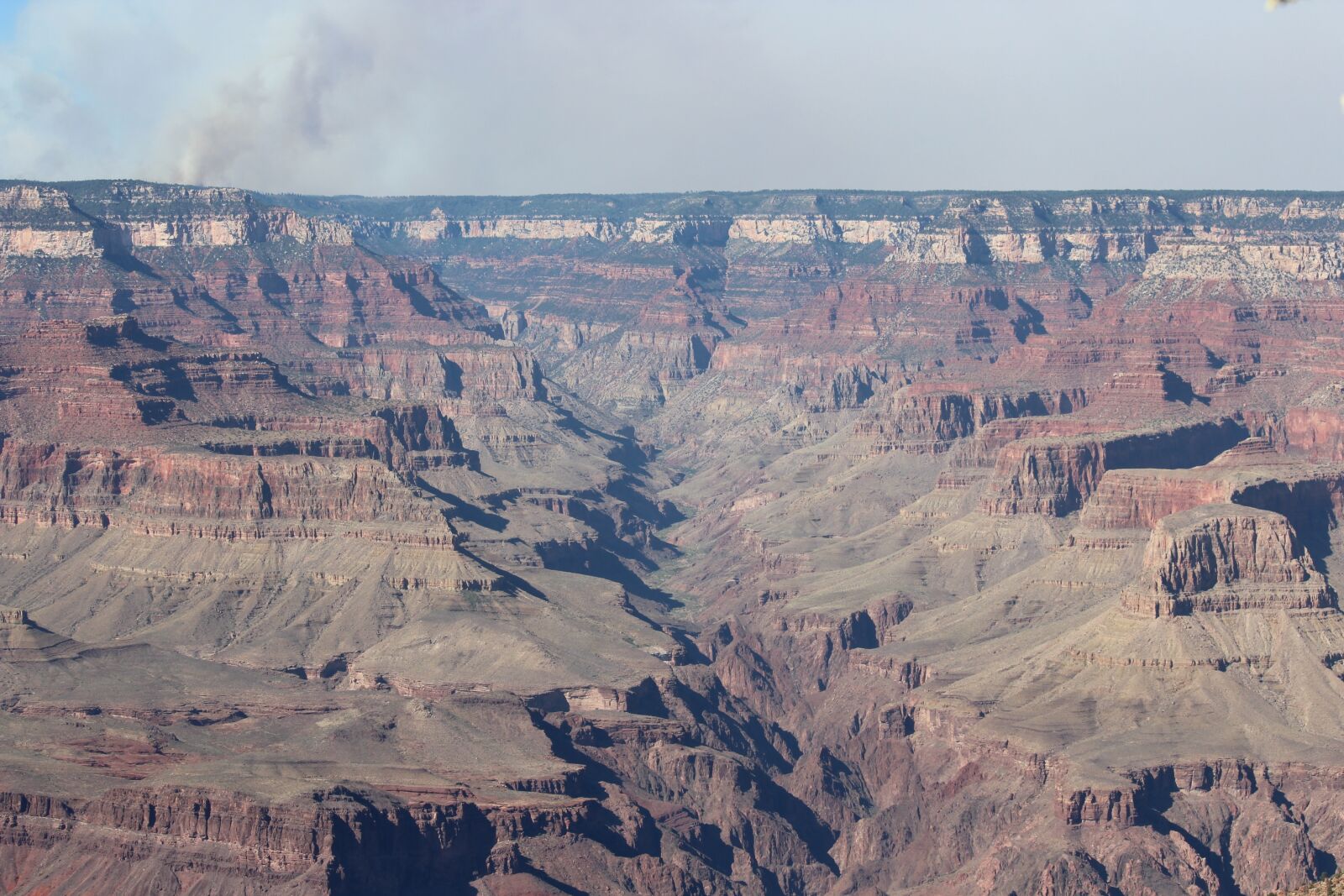 Canon EOS 600D (Rebel EOS T3i / EOS Kiss X5) + Canon EF-S 55-250mm F4-5.6 IS sample photo. Grand canyon, mountains, valley photography