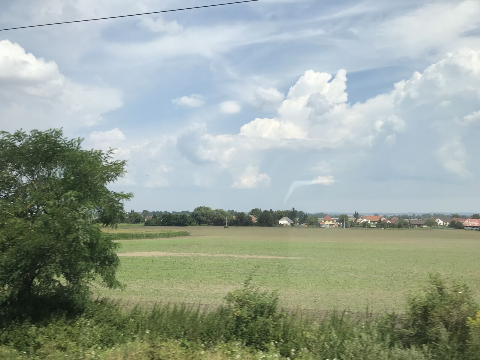 Apple iPhone 7 + iPhone 7 back camera 3.99mm f/1.8 sample photo. Rails, window, seat photography