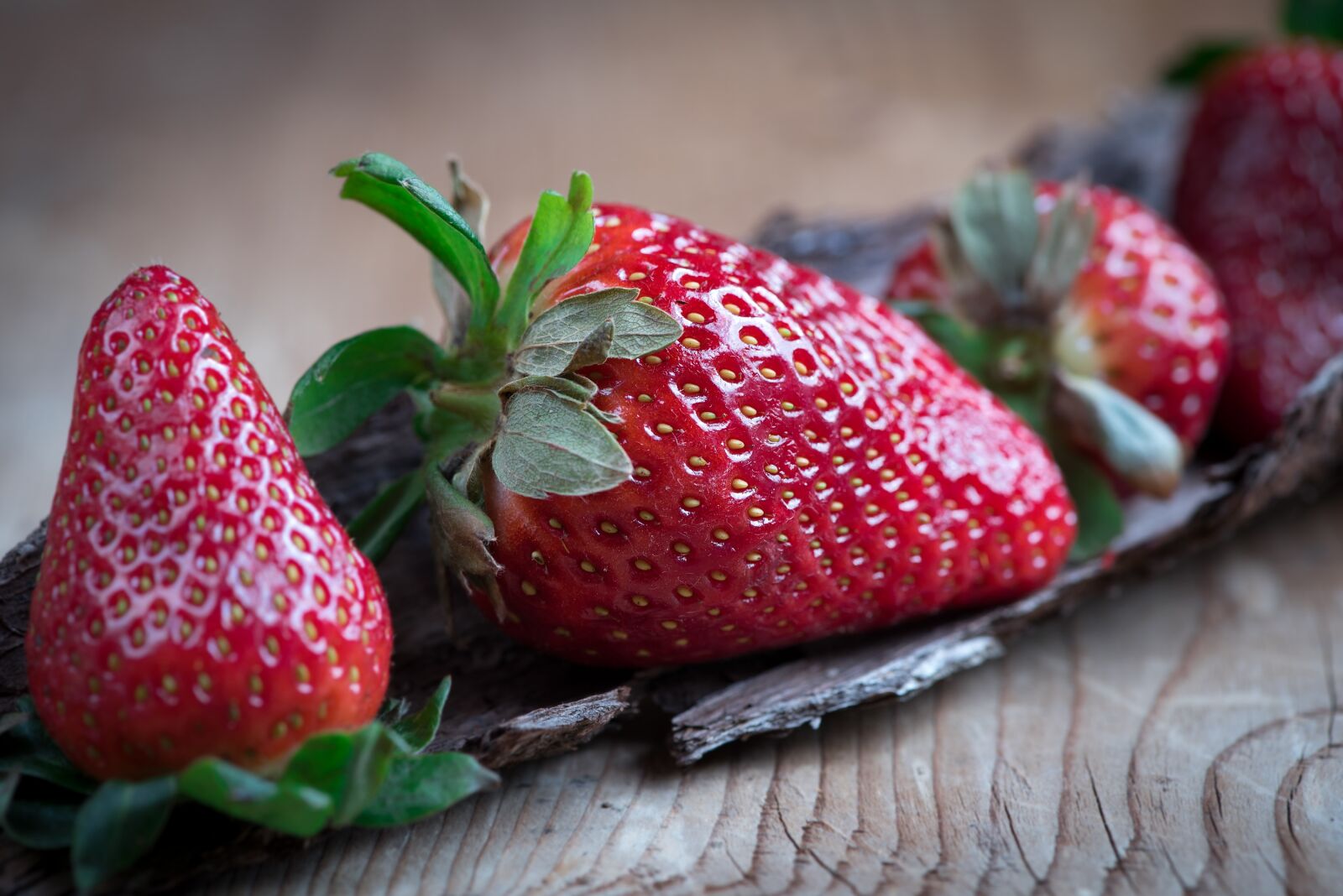 Nikon D750 sample photo. Strawberries, red, ripe photography