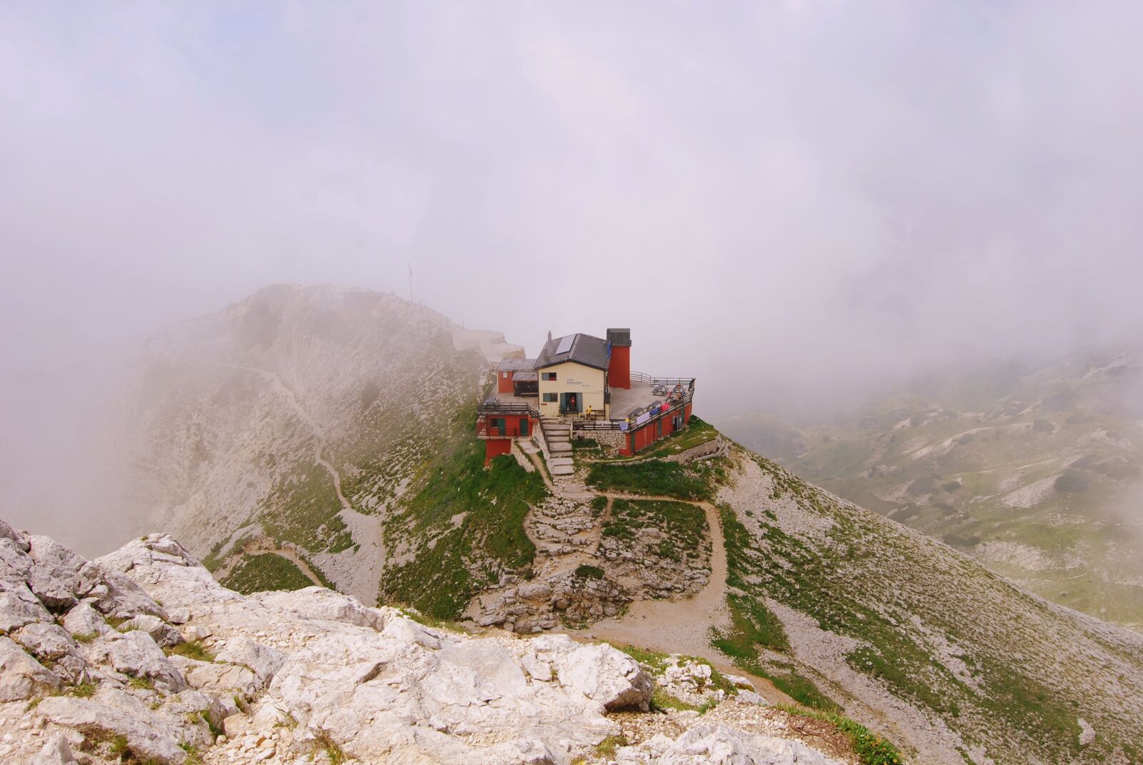 Nikon D60 sample photo. Refuge, dolomites, fraccaroli photography