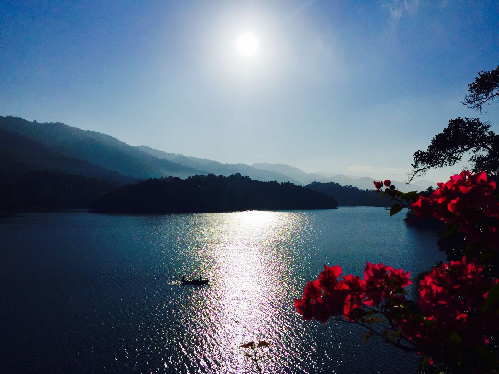 iPhone 6 Plus back camera 4.15mm f/2.2 sample photo. Nature, lakes, beauty photography