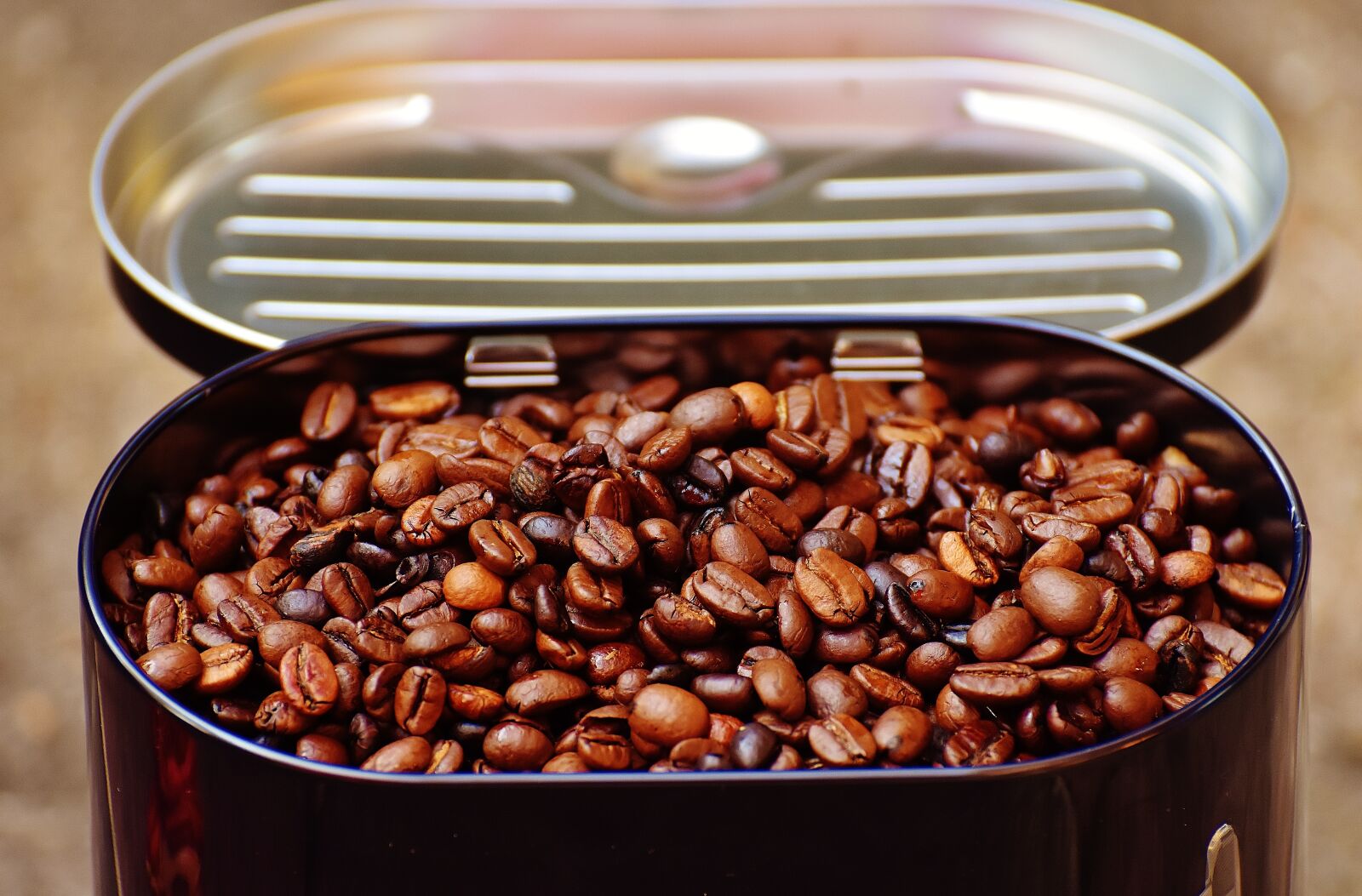 Nikon D7200 sample photo. Coffee tin, coffee, coffee photography