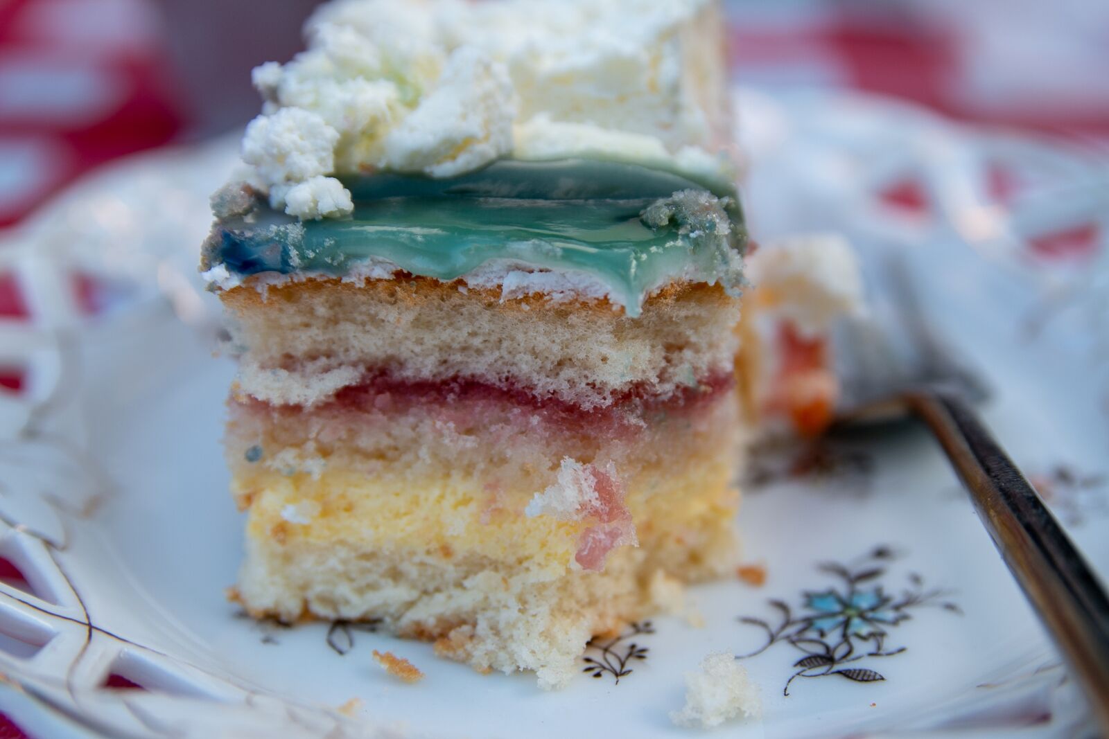 Canon EOS 70D sample photo. Cake, delicious, sweet photography
