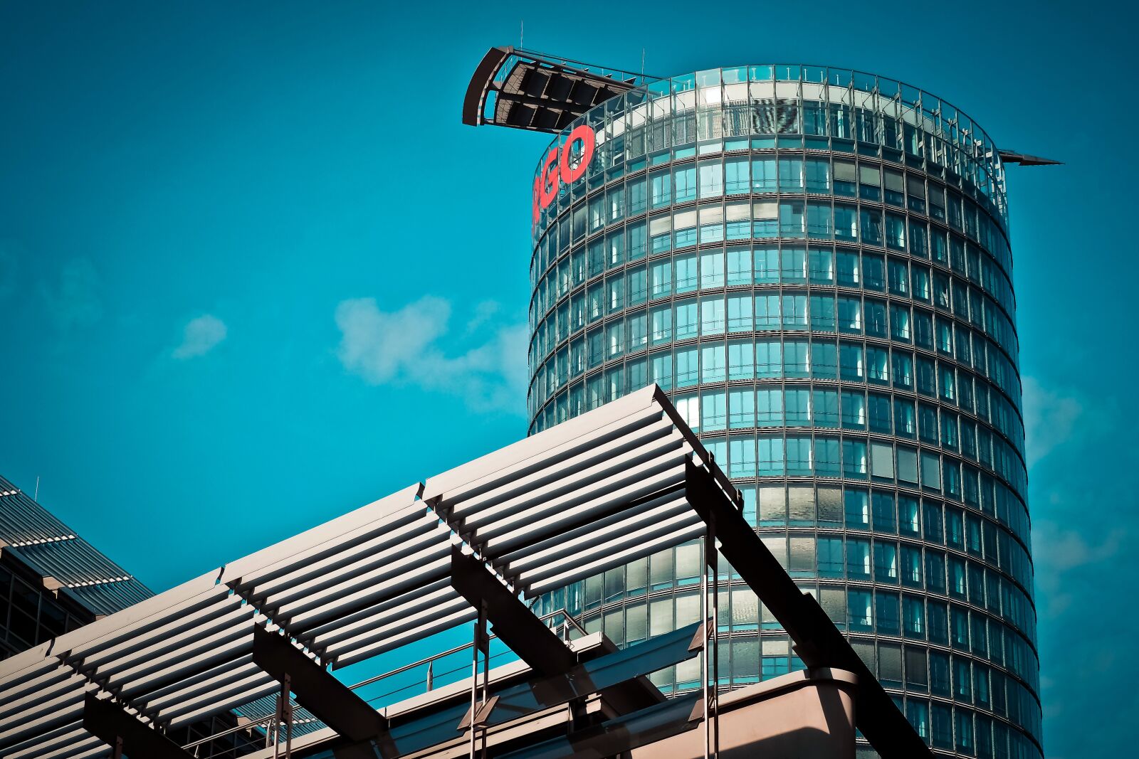 Olympus OM-D E-M10 sample photo. Architecture, skyscraper, glass facades photography
