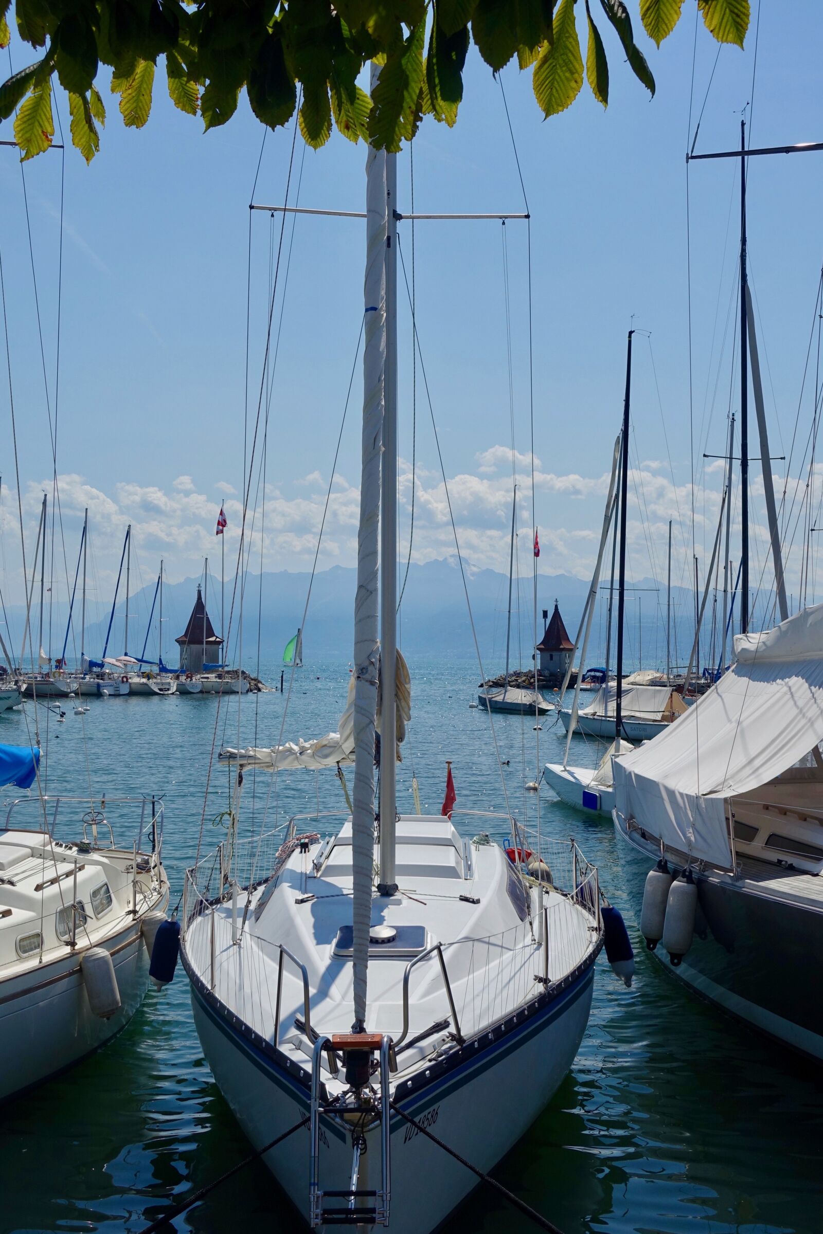 Sony Cyber-shot DSC-RX100 III sample photo. Water, sailboats, yachts photography