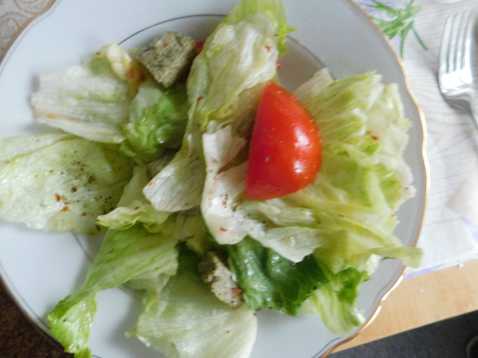 Nikon Coolpix B500 sample photo. Salad, tomato, vegetables photography