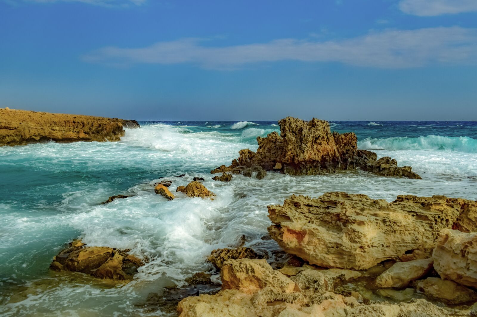 Nikon D3300 sample photo. Rocky coast, waves, nature photography