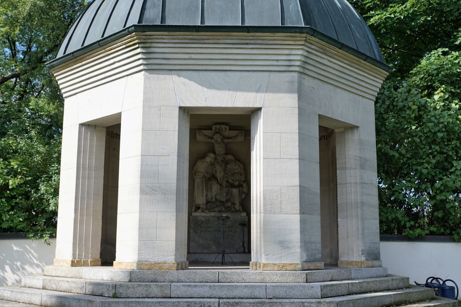 Sony ILCA-77M2 + Sony DT 16-50mm F2.8 SSM sample photo. Chapel, church, religion photography