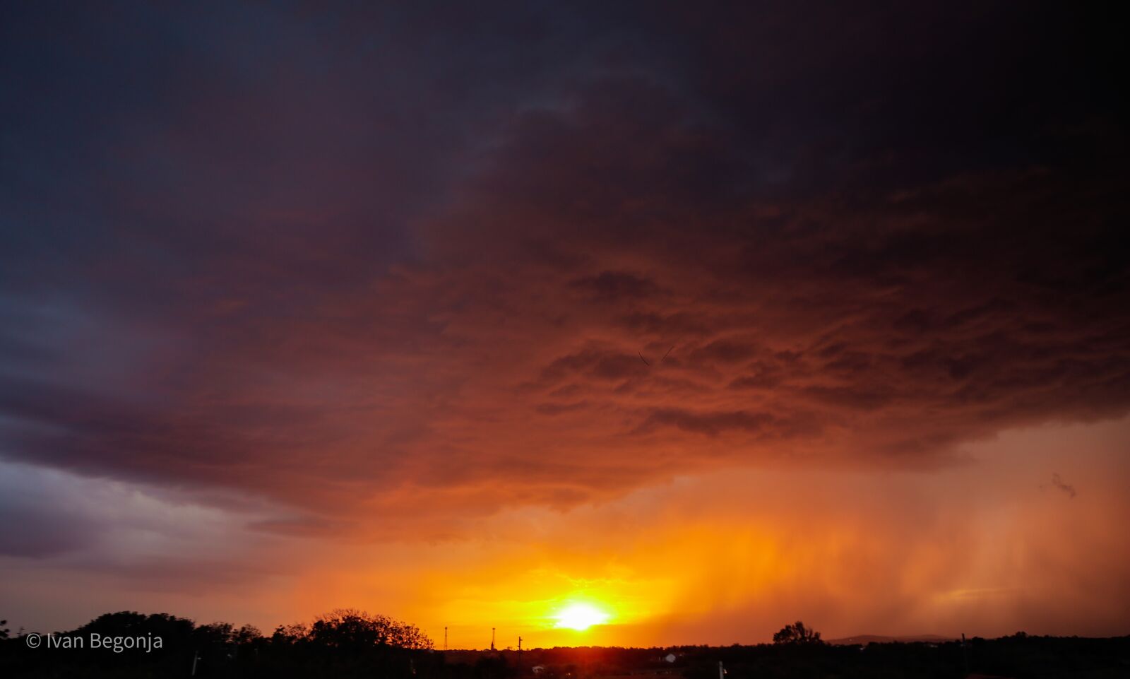 Canon EOS M100 sample photo. Sunset, beautiful, sky photography