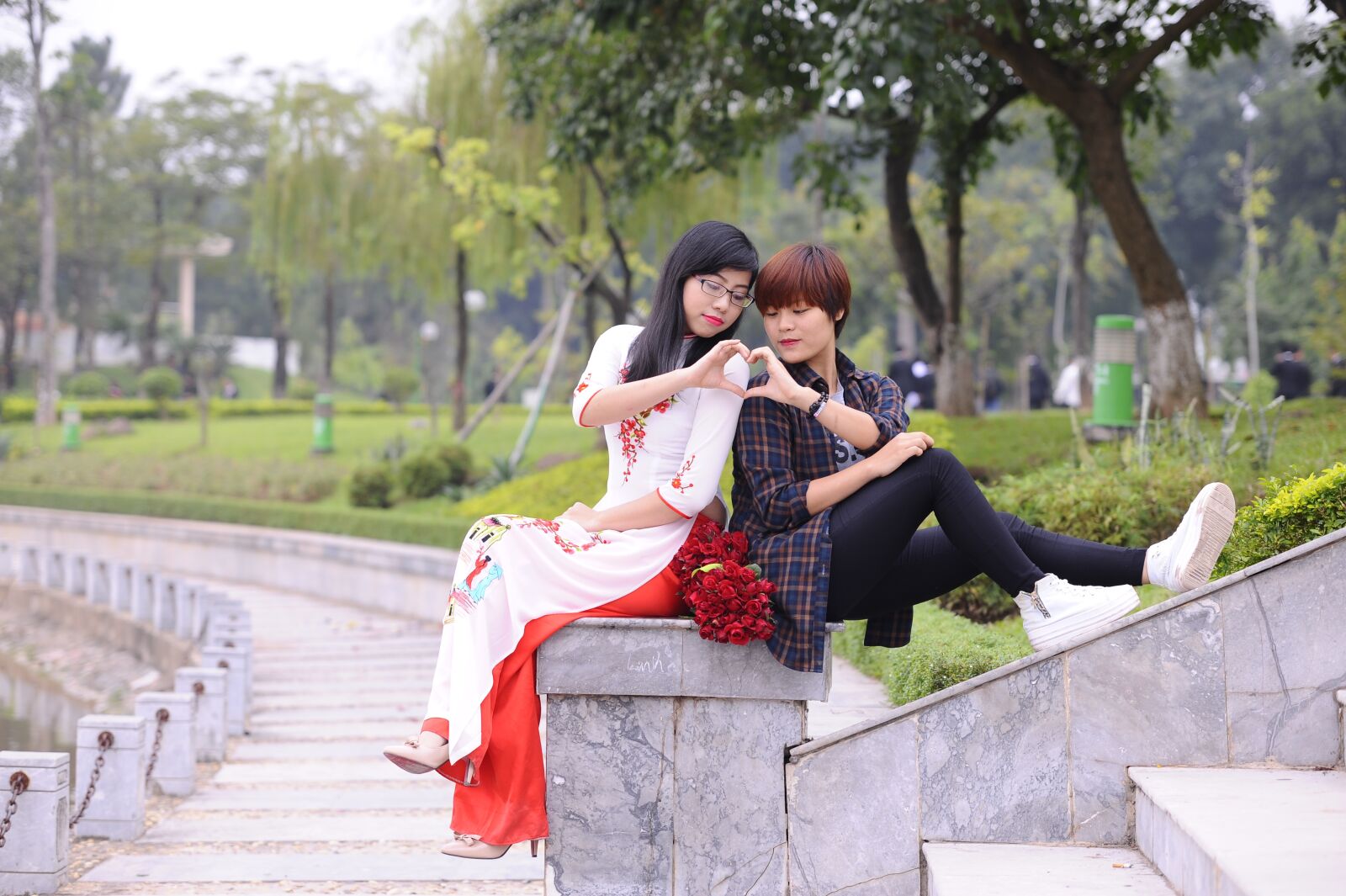 Nikon D700 sample photo. Pairing, love, friend photography