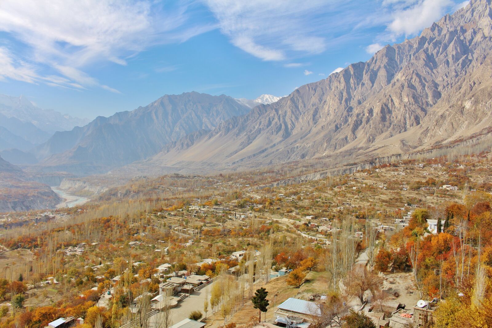 Canon EOS 700D (EOS Rebel T5i / EOS Kiss X7i) sample photo. Pakistan, mountain, travel photography