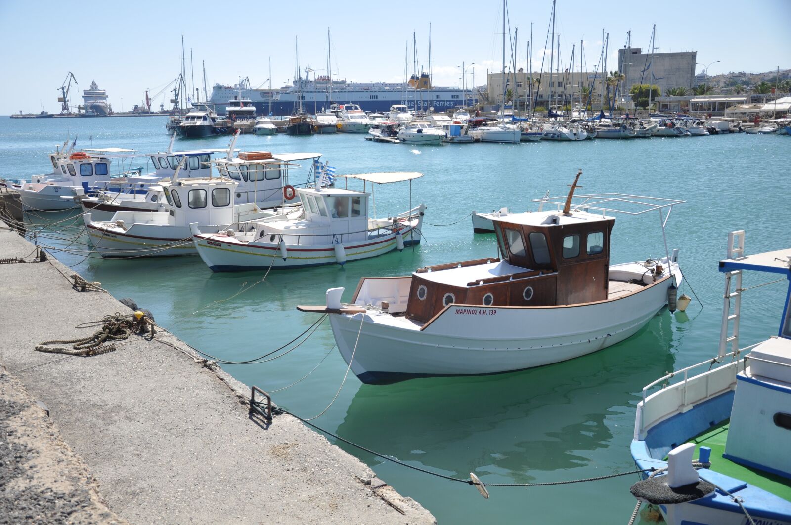 Nikon D90 sample photo. Boats, sea, sun photography