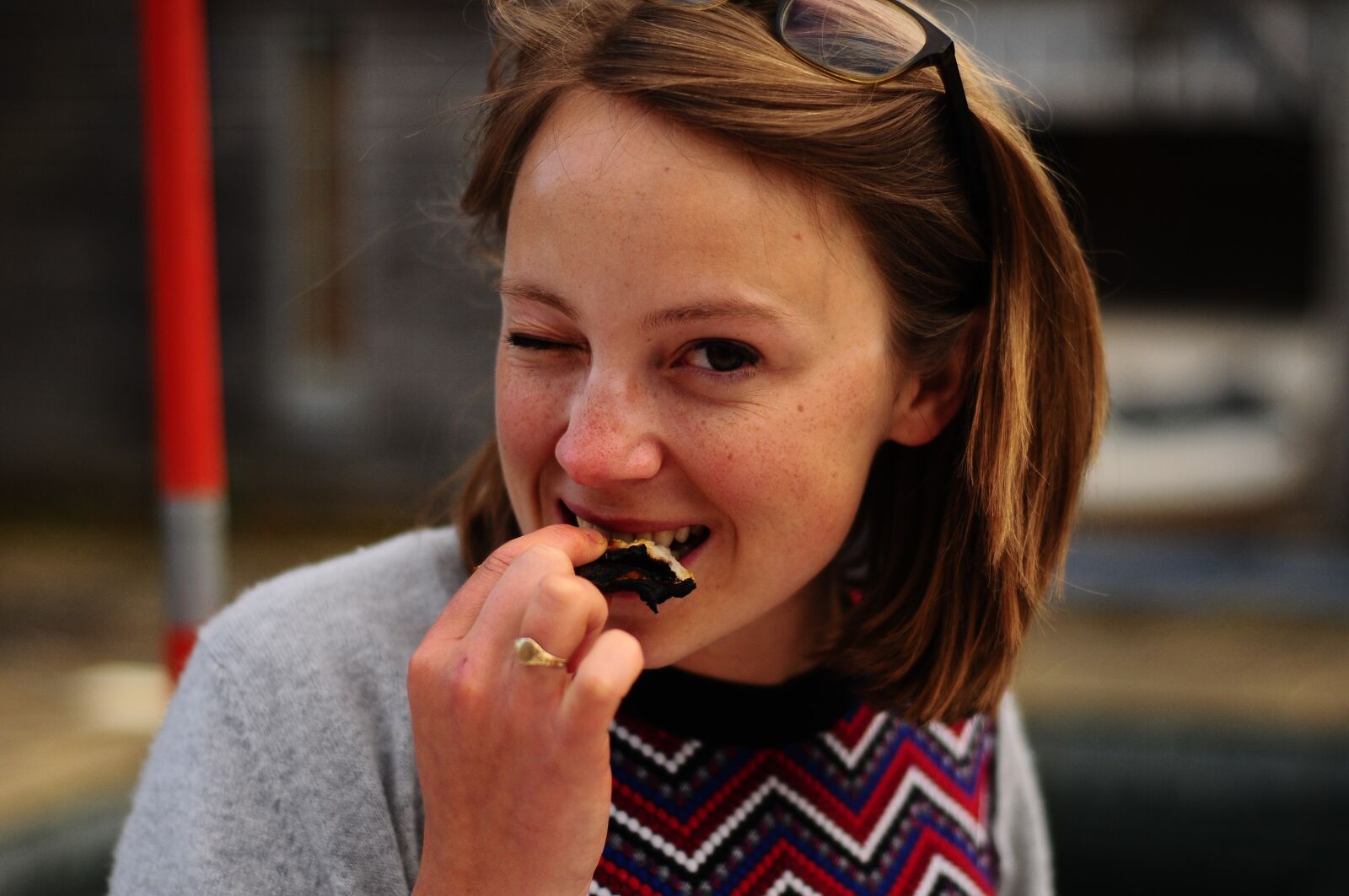 Nikon D300 sample photo. Pizza, girl, portrait photography
