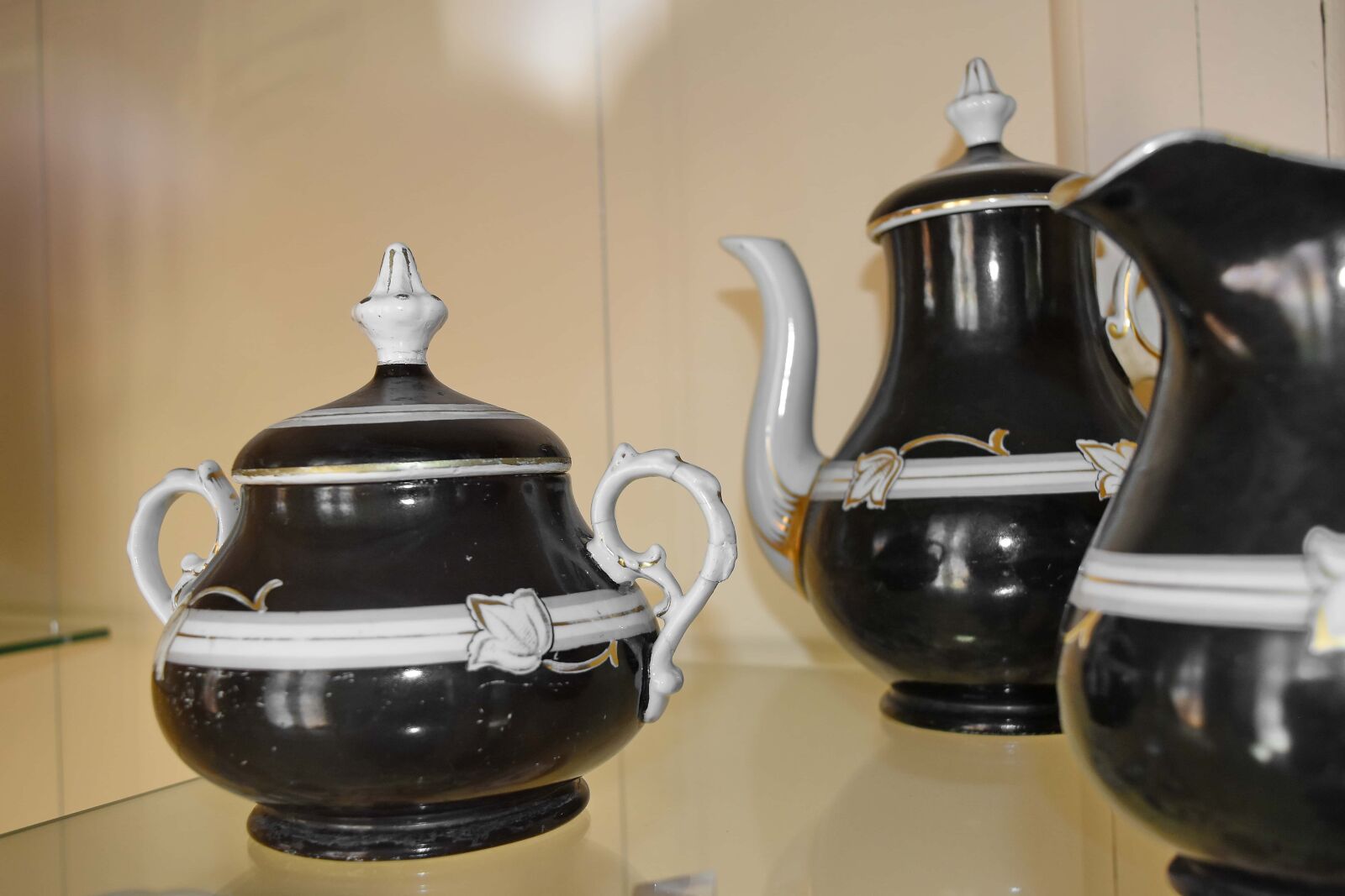 Nikon D5500 sample photo. Ceramic, container, cup, handle photography