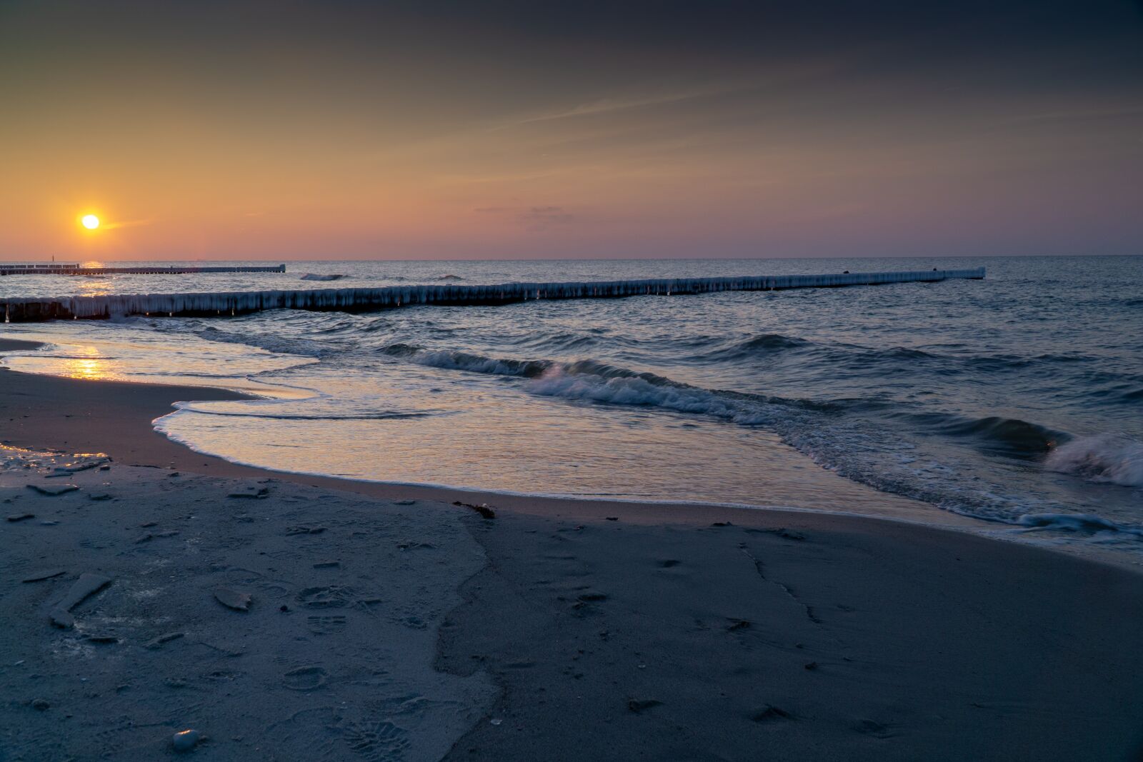 Sony a6000 sample photo. Beach, sunset, sea photography