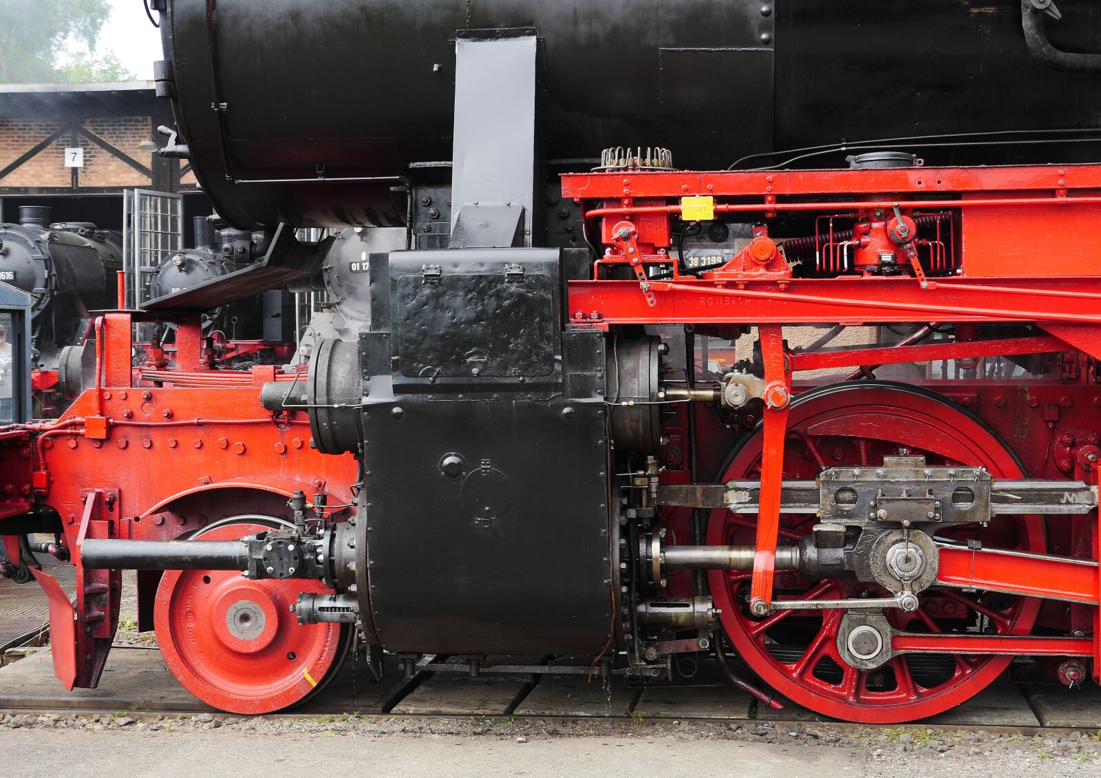 Panasonic Lumix DMC-GH3 sample photo. Steam locomotive, drive, cylinder photography