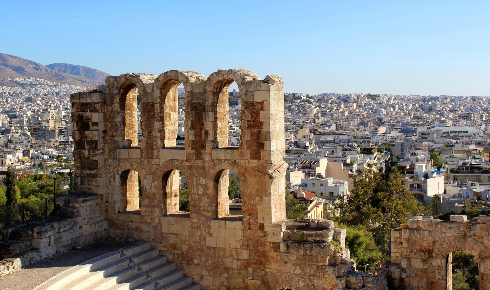 Canon EOS 1300D (EOS Rebel T6 / EOS Kiss X80) sample photo. The odeon of herodes photography