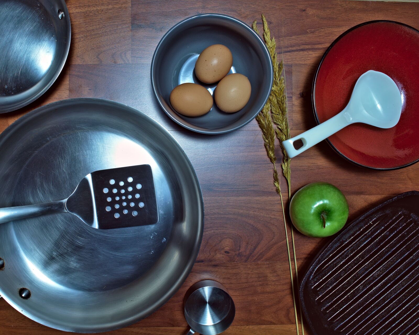 Nikon D3300 sample photo. Pan, eggs, food photography