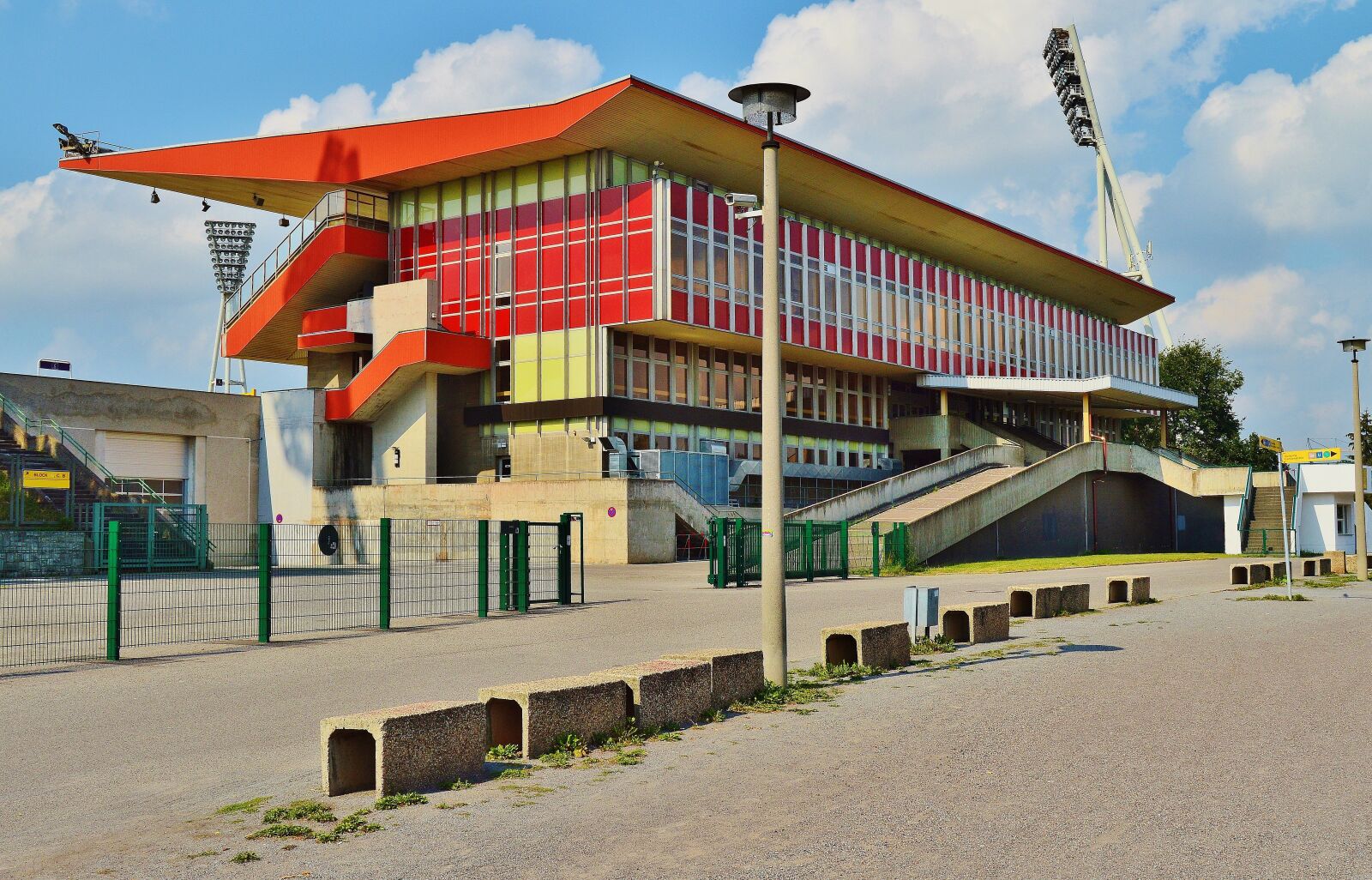 Nikon D3200 sample photo. Architecture, building, berlin photography