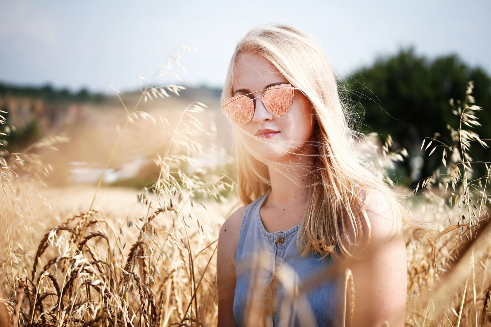 Canon EOS 60D + Canon EF-S 60mm F2.8 Macro USM sample photo. Beautiful, blond, blonde, hair photography