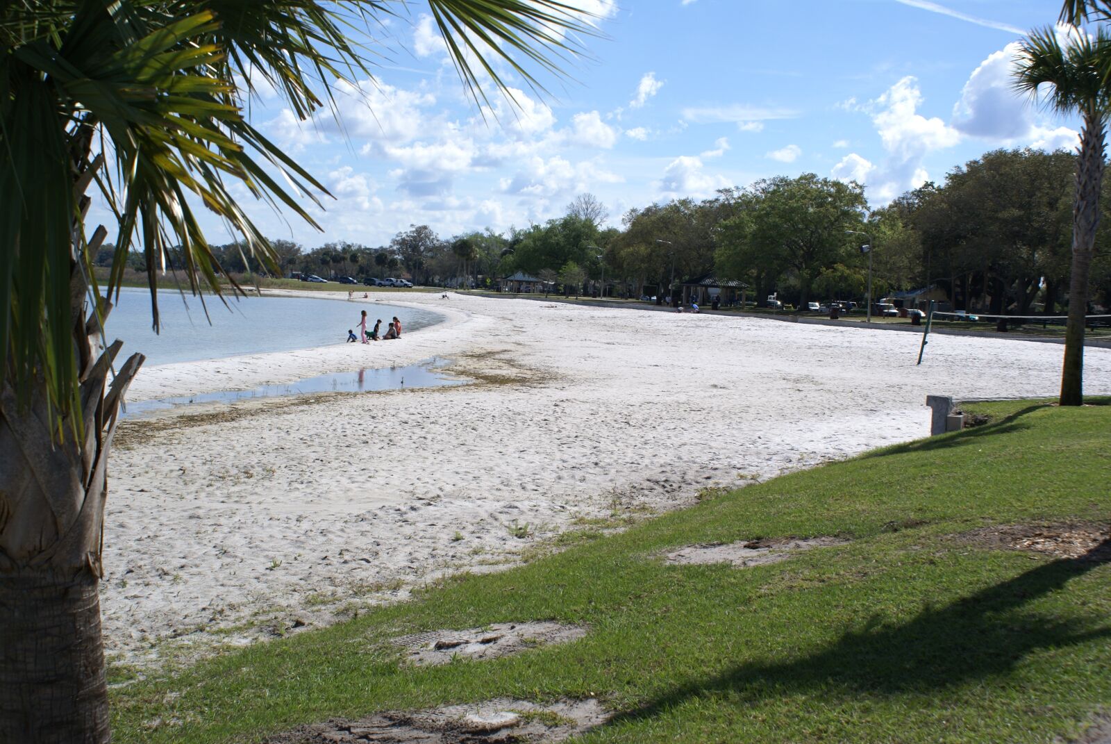 Sony Alpha DSLR-A100 sample photo. Beach, lake, east lake photography
